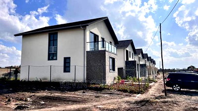 4bdrm Maisonette in Ongata Rongai, Maasai Lodge for sale - Image 2