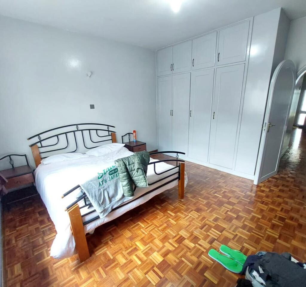 Spacious 4BR Townhouse with DSQ & 30,000L Water - Kilimani