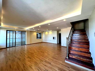 5bdrm Duplex in Parkland, Parklands/Highridge for sale - Image 5