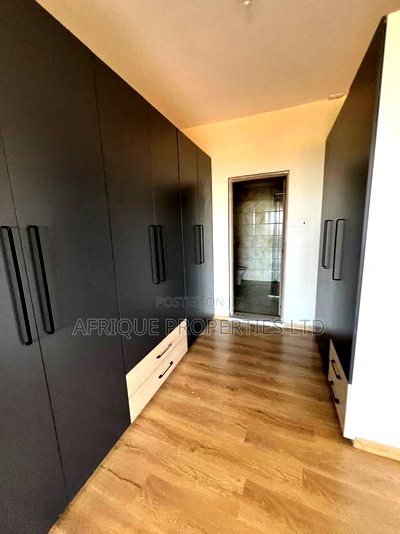 5bdrm Duplex in Parkland, Parklands/Highridge for sale - Image 4