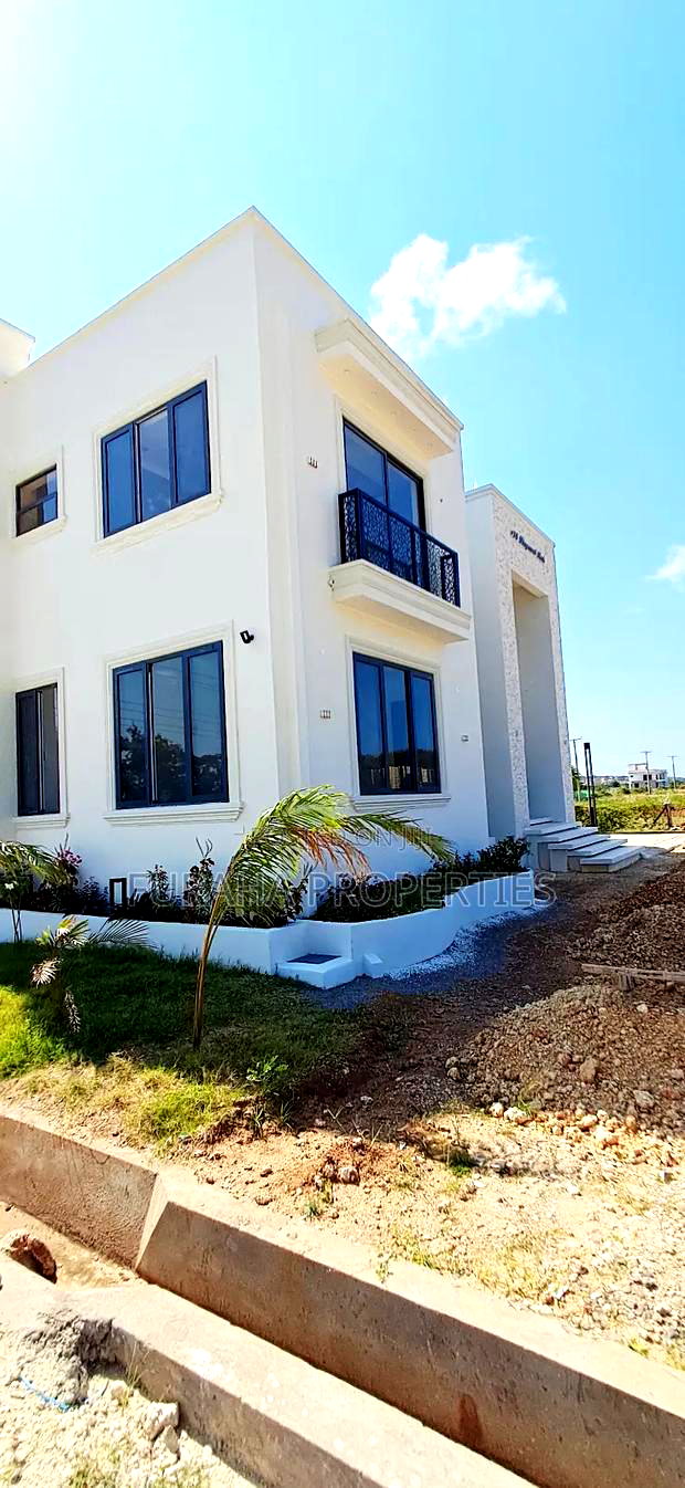 4bdrm Mansion in Vipingo for sale