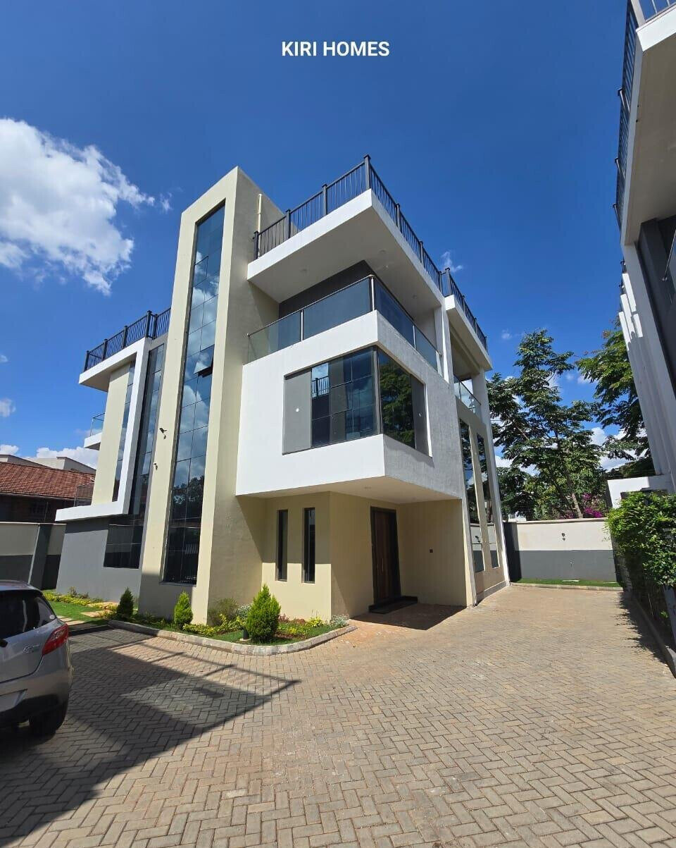 5-Ensuite Townhouse with Malls & Hospitals Nearby - Lavington