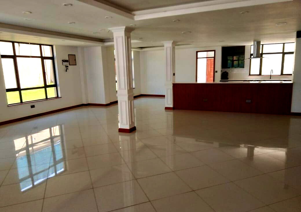 5-Ensuite Townhouse with Malls & Hospitals Nearby - Lavington