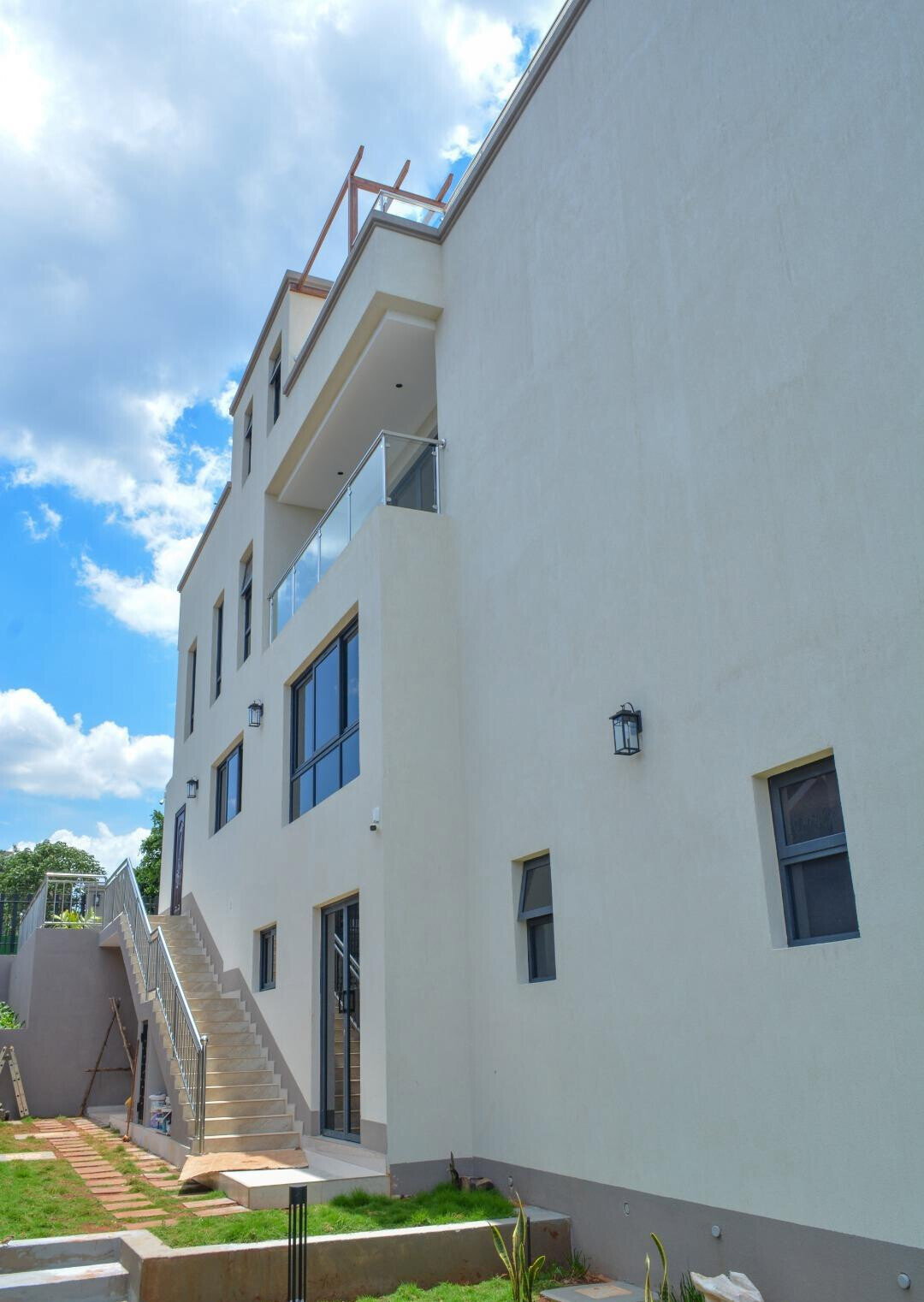 5BR Garden Home at KSh 370K