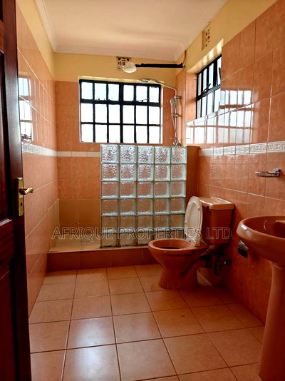 5bdrm Mansion in Ridgeway, Ridgeways for rent - Image 11