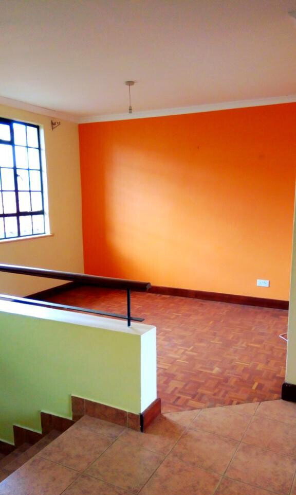 Sunken Lounge & Parquet Floors 4BR Townhouse - Loresho