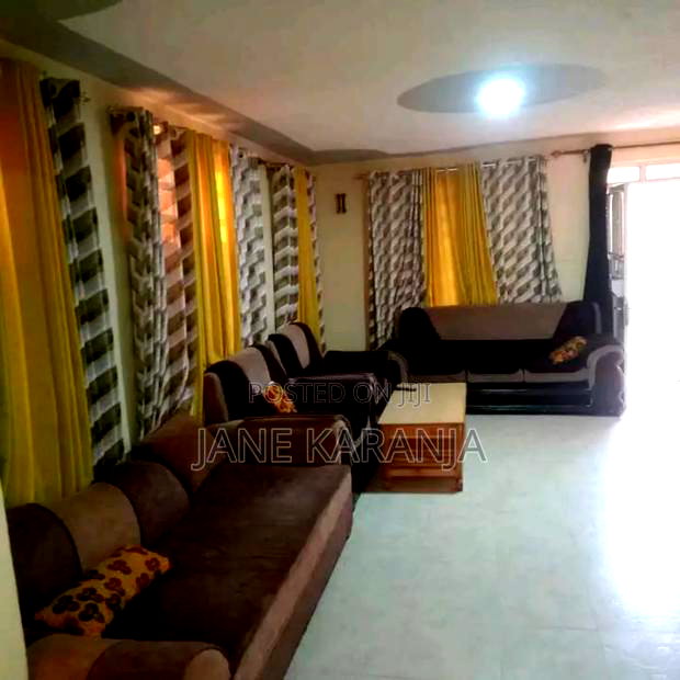 6bdrm Mansion in Muram Estate, Kenyatta Road / Theta for sale