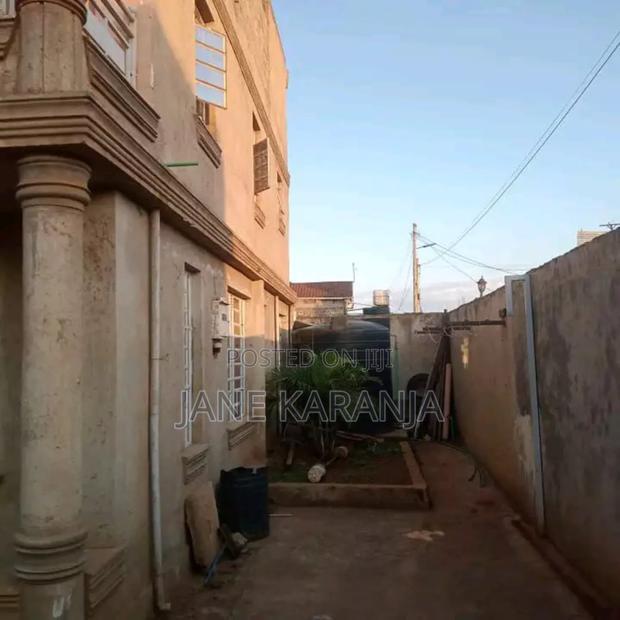 6bdrm Mansion in Muram Estate, Kenyatta Road / Theta for sale