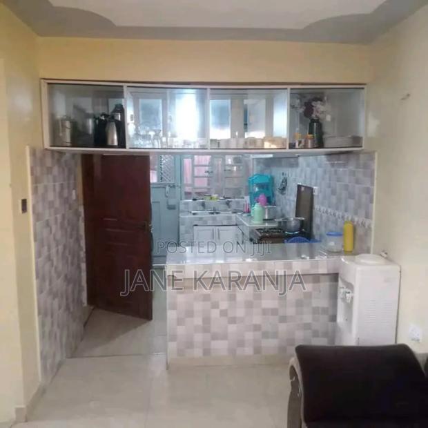 6bdrm Mansion in Muram Estate, Kenyatta Road / Theta for sale