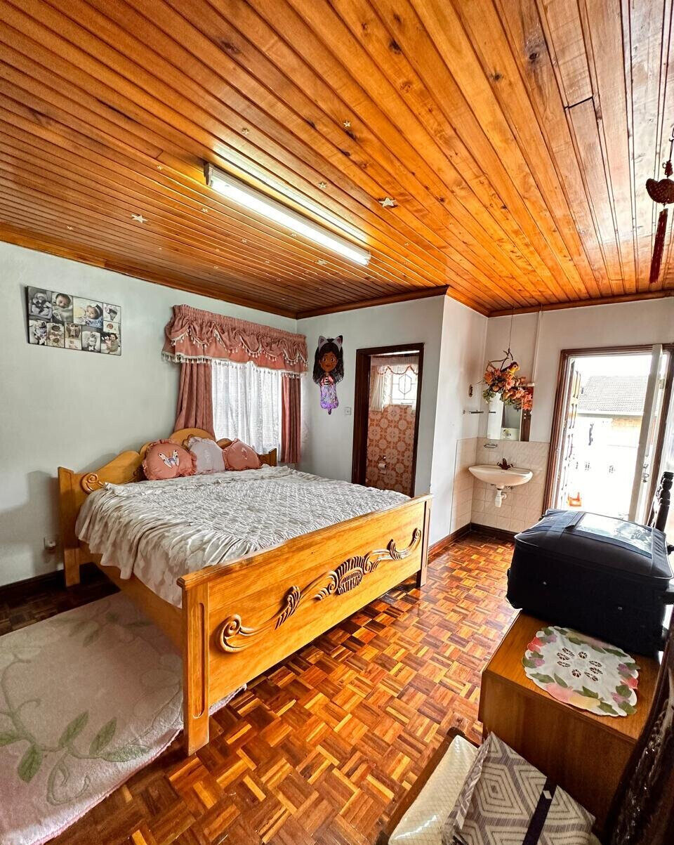 5-Bed Townhouse with DSQ & Ready Title - Westlands