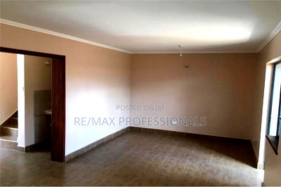 3bdrm Maisonette in Langata for sale - Image 2