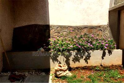 3bdrm Maisonette in Langata for sale - Image 18