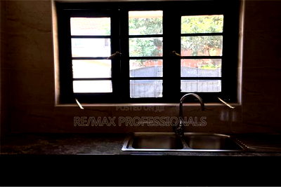 3bdrm Maisonette in Langata for sale - Image 5