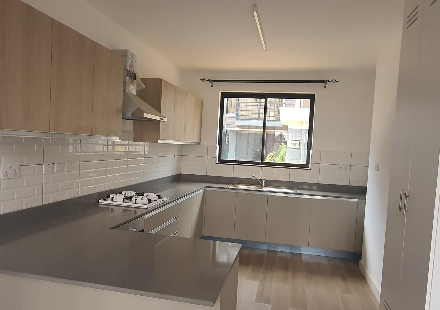 Newly Built 4-Ensuite Townhouse with Pool & Solar - Loresho