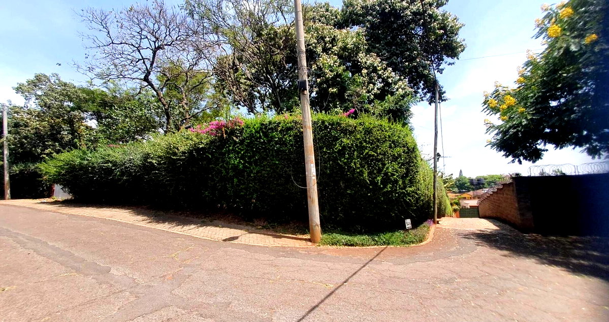 Half Acre Garden Plot at KSh 65M