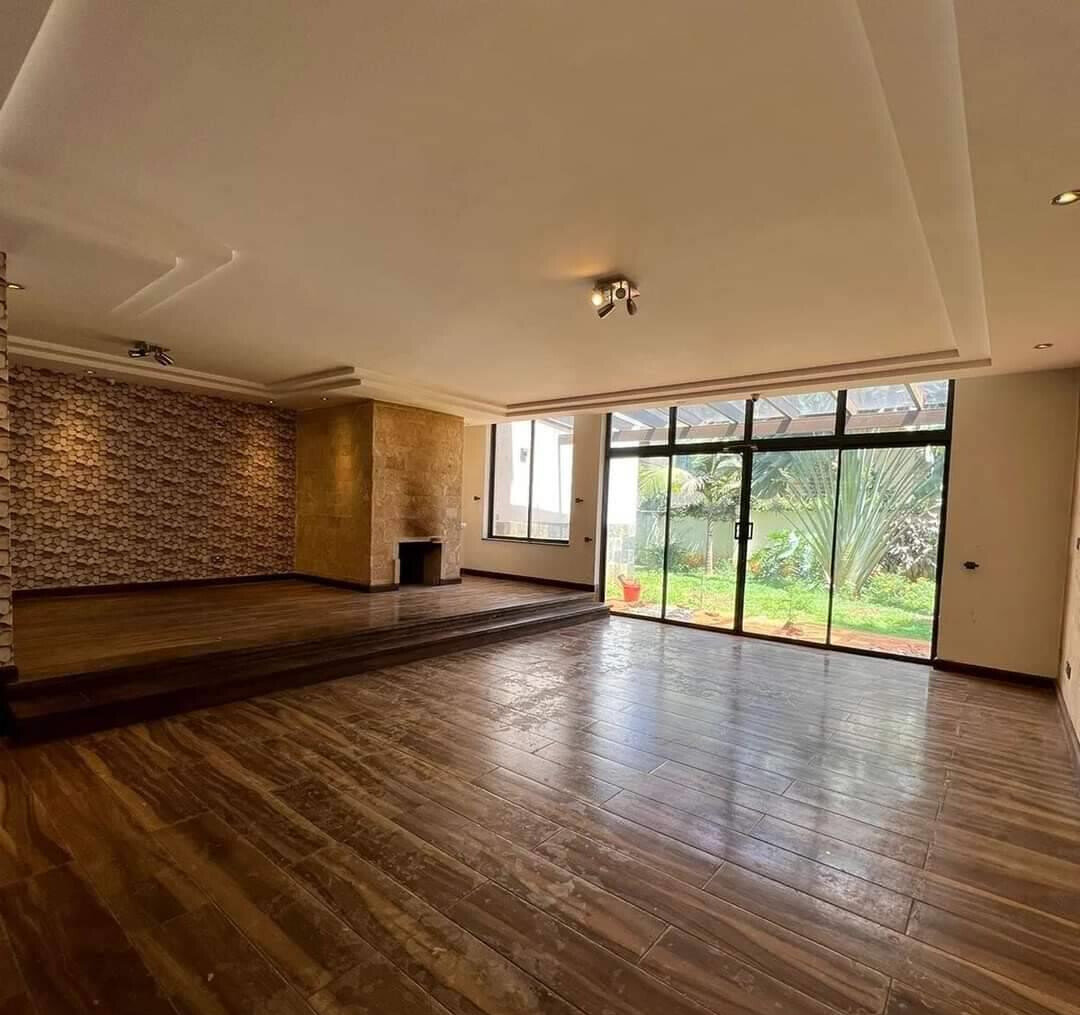 Modern 5BR Townhouse with Pool & Generator - Lavington Gated