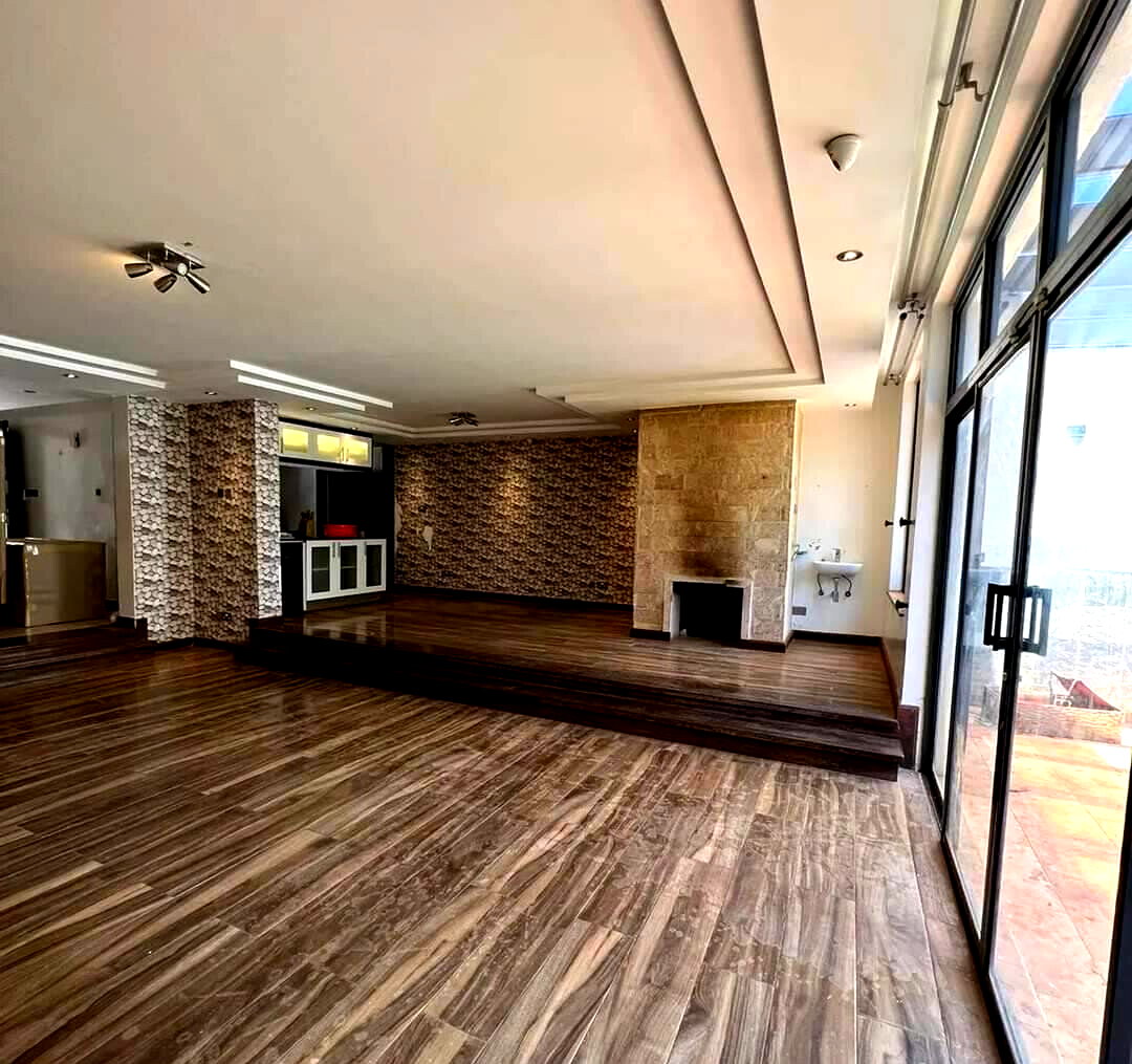 Modern 5BR Townhouse with Pool & Generator - Lavington Gated