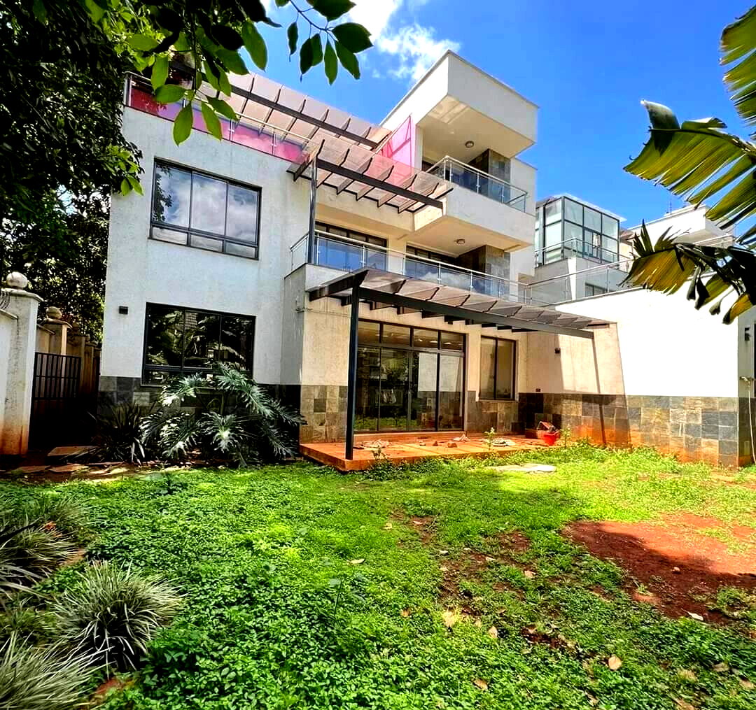 Modern 5BR Townhouse with Pool & Generator - Lavington Gated