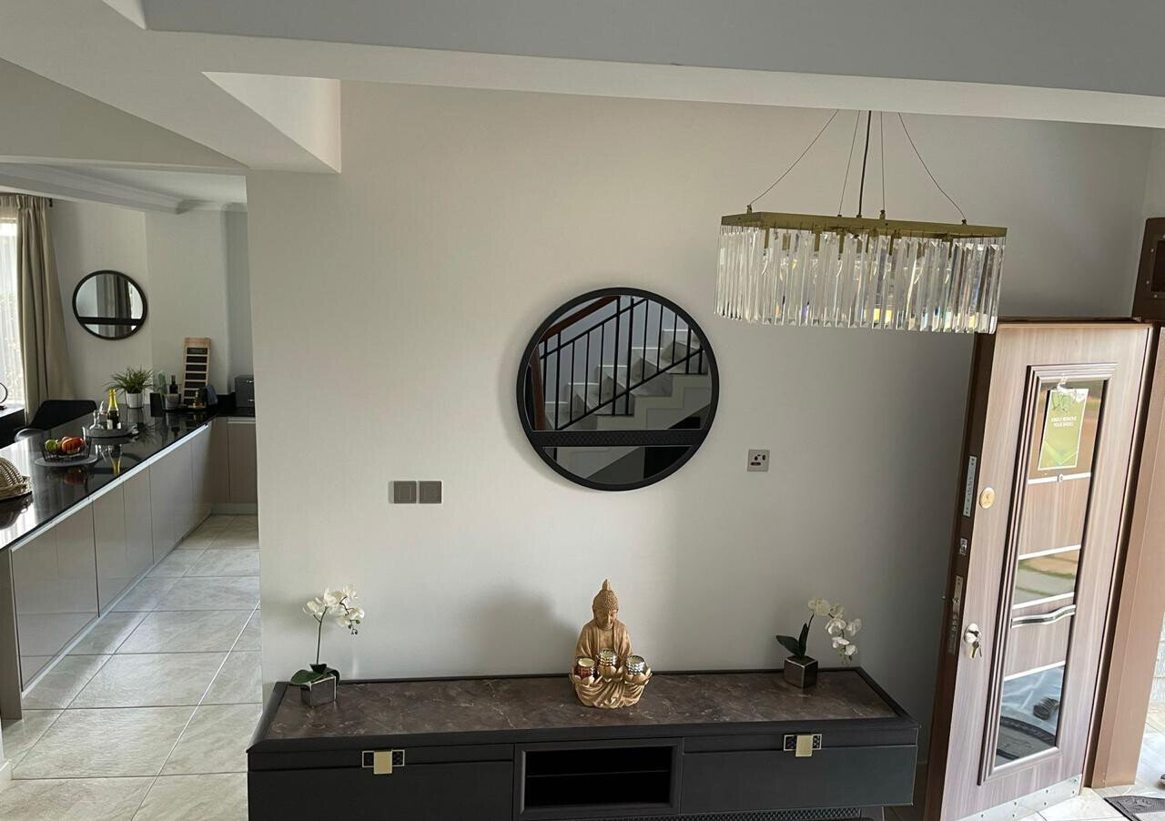 4BR Townhouse in 40-Acre Gated Paradise - Ridgeways