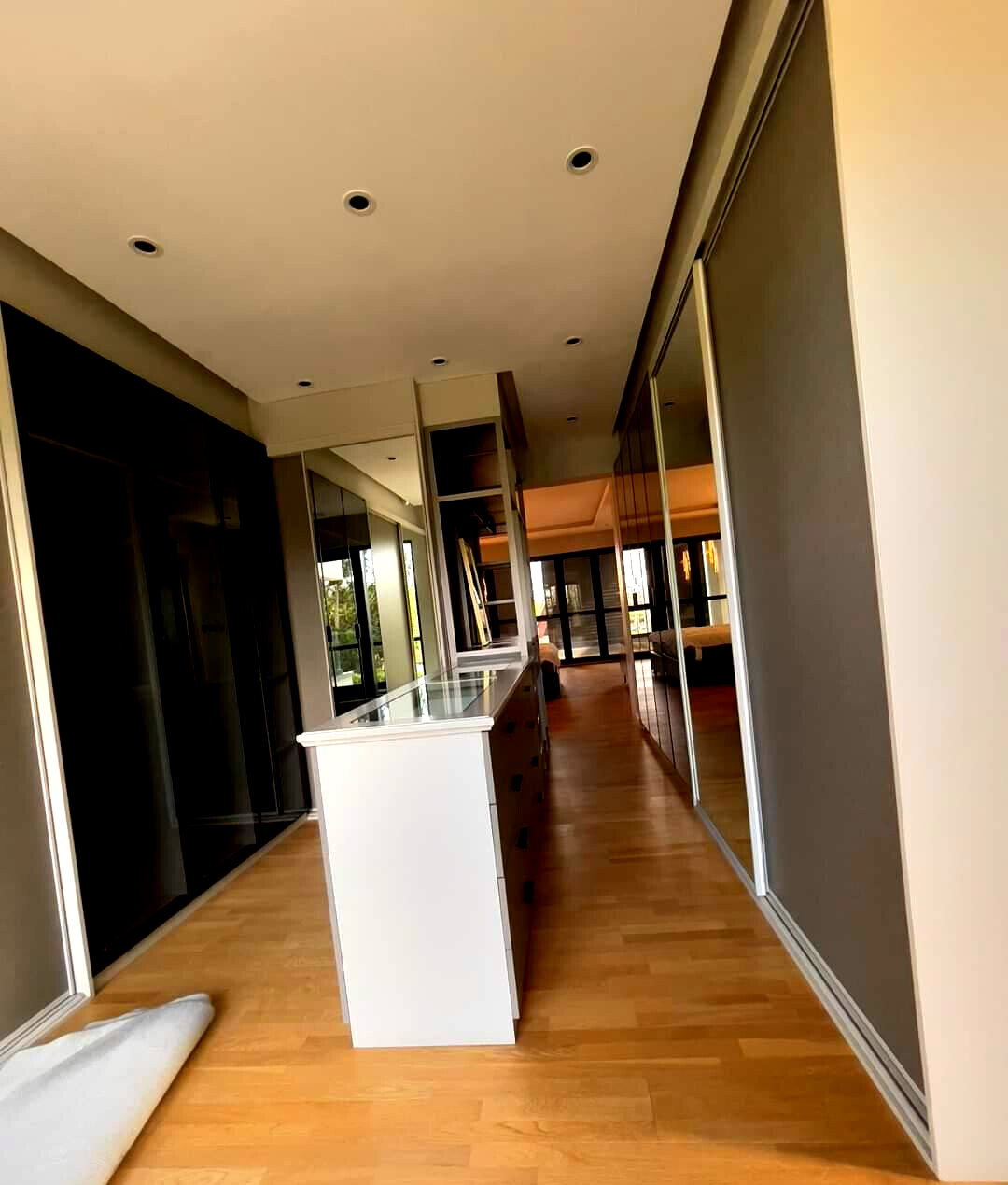Luxury 5-Ensuite Townhouse with Private Pool & Lift - Lavington