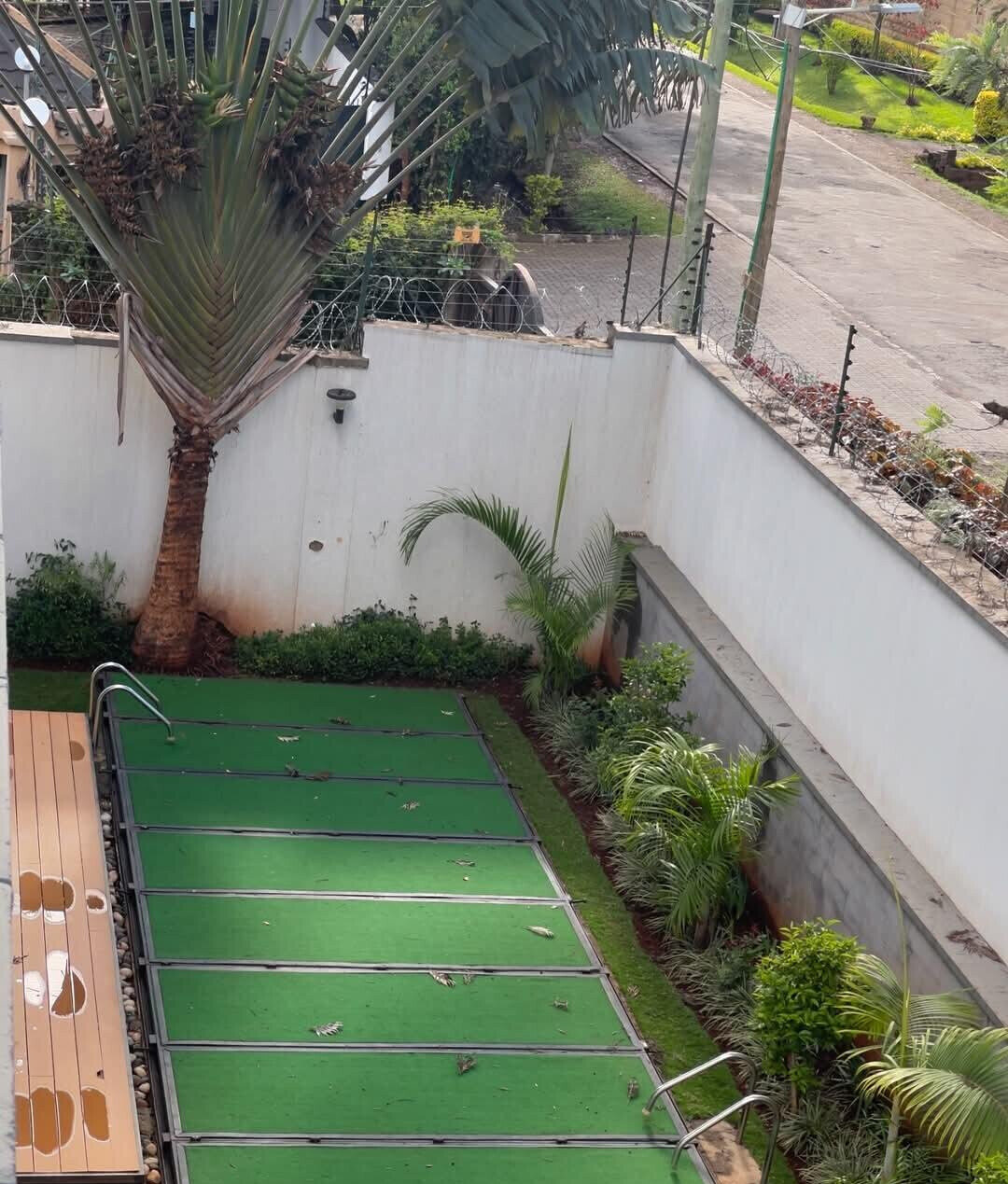 Luxury 5-Ensuite Townhouse with Private Pool & Lift - Lavington