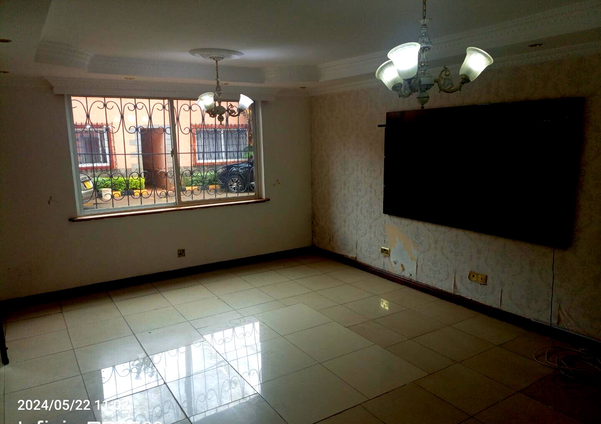4BR All-Ensuite Townhouse 1 Min Walk to Mall - Kileleshwa