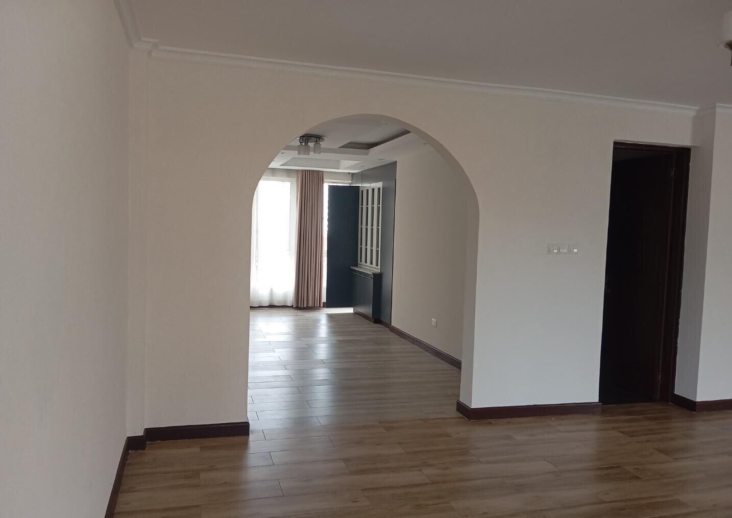 5 Ensuite Bedrooms with City Views & Resort Amenities - Spring Valley