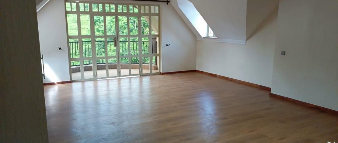 8-Ensuite Mansion with Forest Views & Pool - Nyari
