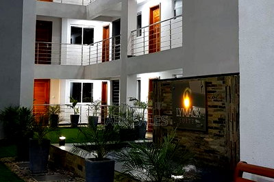 Furnished 2bdrm Apartment in Lymack Suites, Ridgeways for rent - Image 15