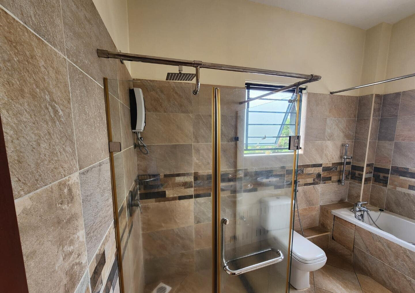 2BR All Ensuite with Balcony & City Views - Sohail Palm, Westlands