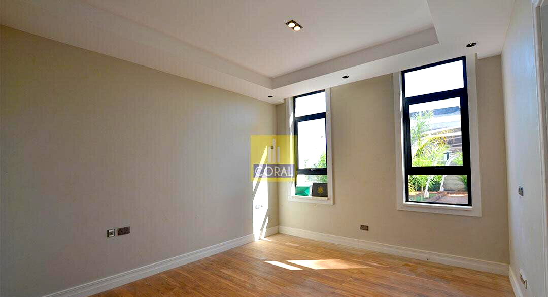 5-Ensuite Townhouse with Clubhouse & Heated Pool - Loresho
