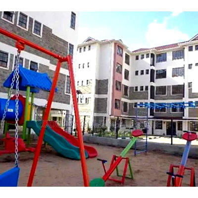 3bdrm Apartment in Gateway Mall Area for sale - Image 1