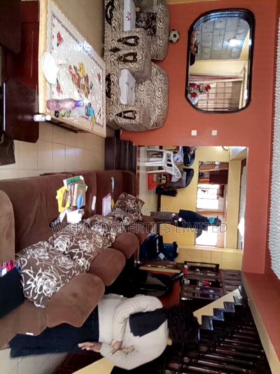 5bdrm Maisonette in Clay City for sale - Image 7