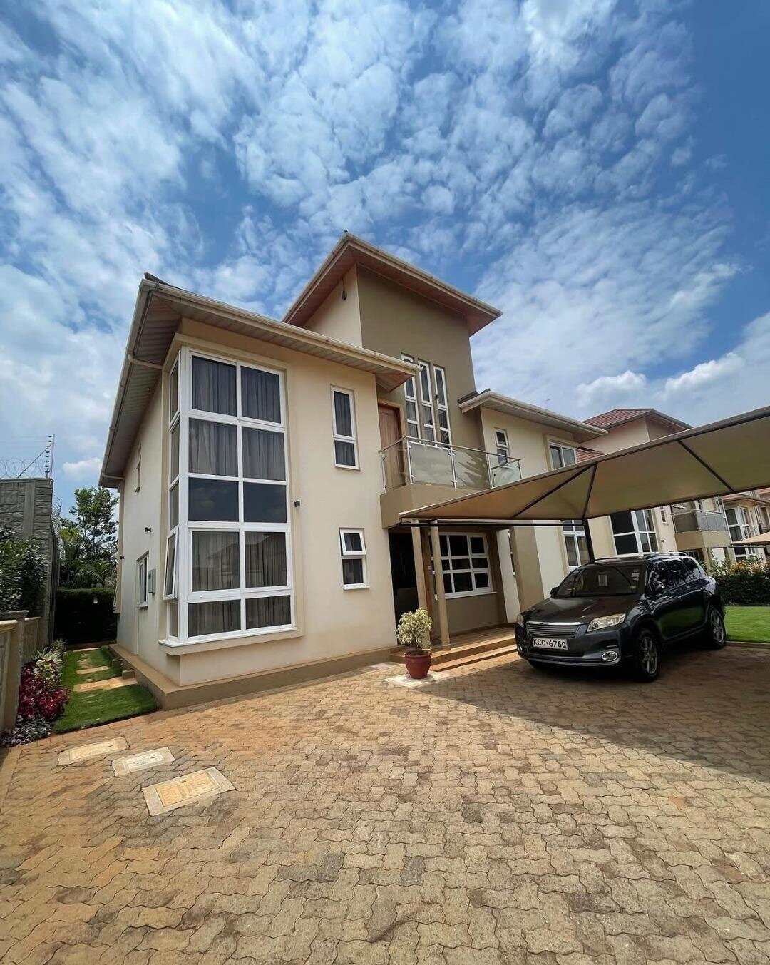 4BR All-Ensuite Townhouse with Private Garden - Iguta Paradise, Runda