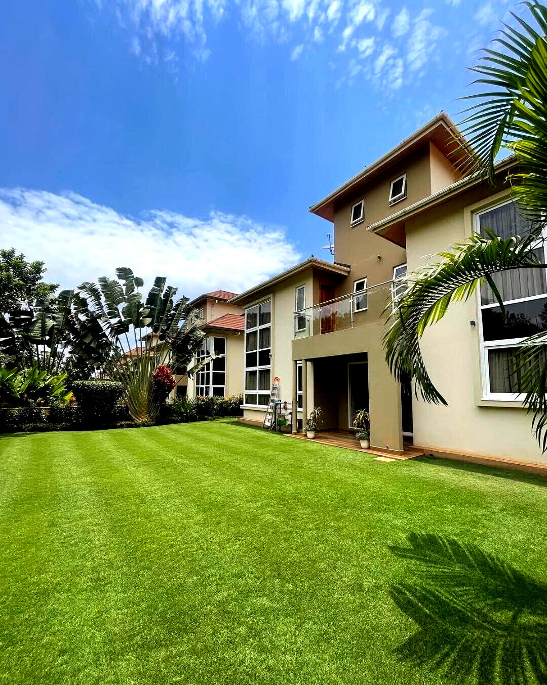 4BR All-Ensuite Townhouse with Private Garden - Iguta Paradise, Runda