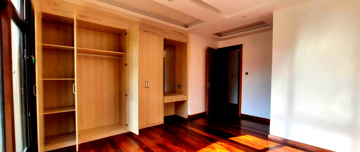 Exclusive 4-Unit Compound Townhouse with DSQ - Lavington