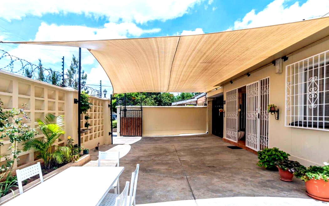 7-Bedroom Family Townhouse with Two Kitchens & DSQ - South C