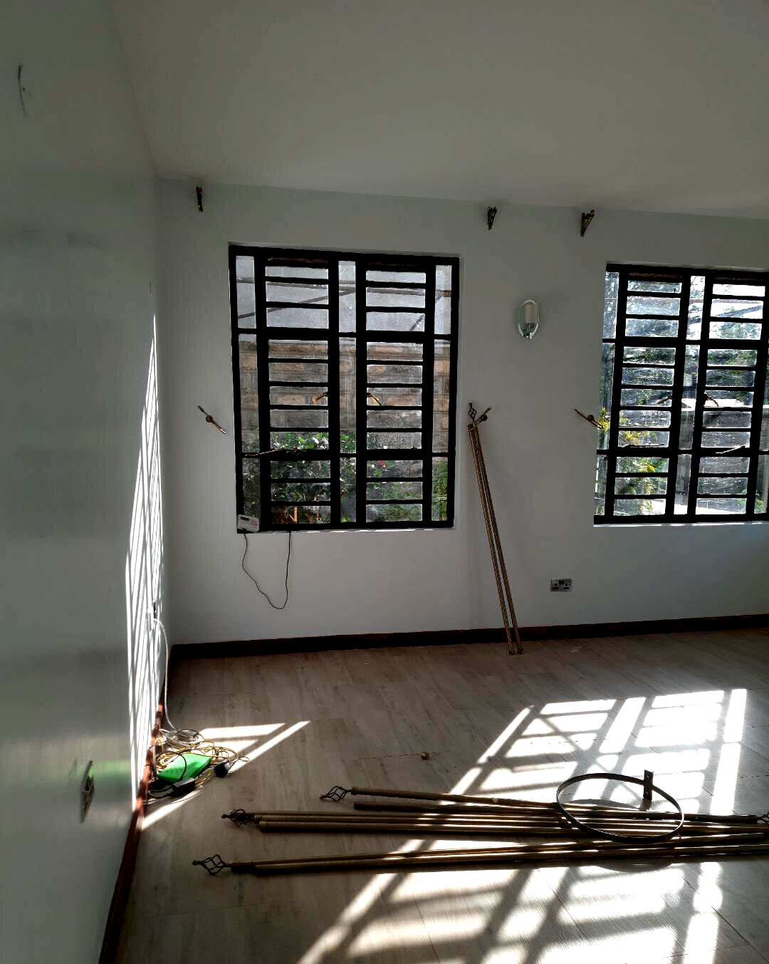 Quarter-Acre 4-Ensuite Townhouse with Rooftop – Kerarapon, Karen