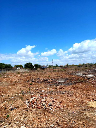 For Sale Several Quater Acre Plots Shanzu - Image 2