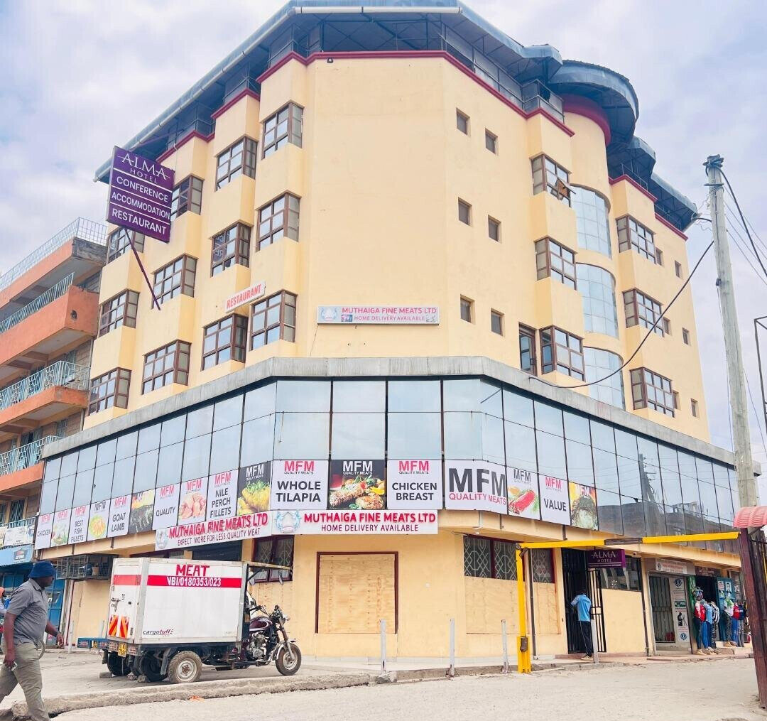 1/8 Acre Commercial Building with Parking