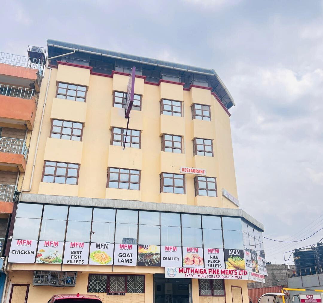 1/8 Acre Commercial Building with Parking
