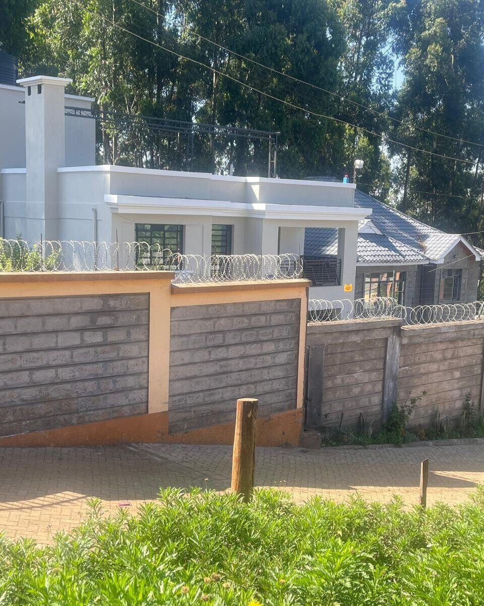 4BR All-Ensuite Monsinett on 40x80 Plot - Banana, Kiambu