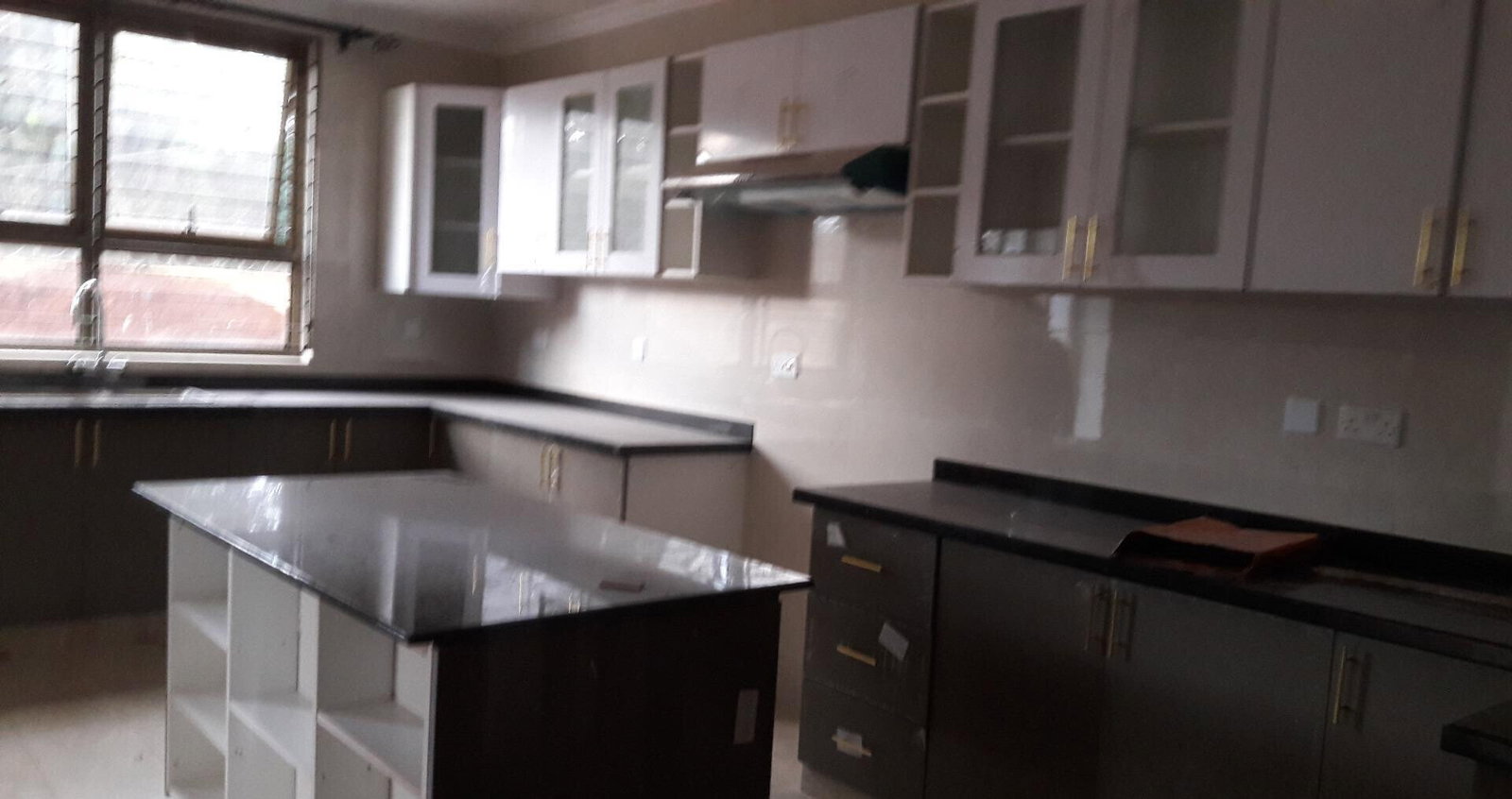 Brand New 5-Ensuite Townhouse with Gym & Pool - Lavington