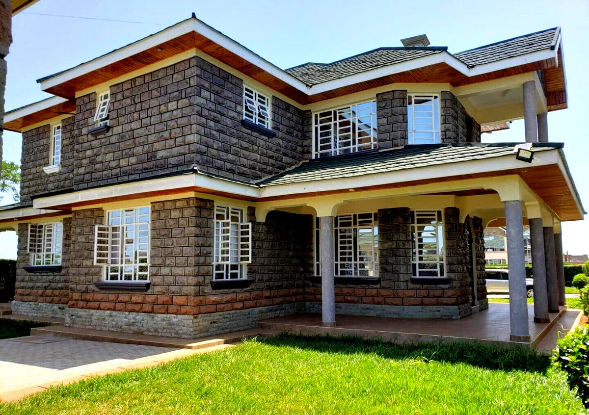 4BR All-Ensuite Townhouse with Guest Wing & DSQ - Thika Greens