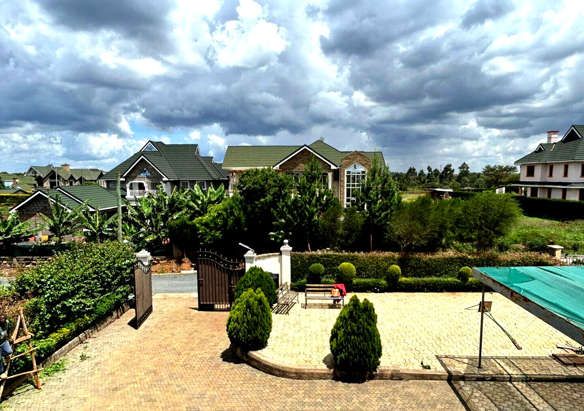 4BR All-Ensuite Townhouse with Guest Wing & DSQ - Thika Greens