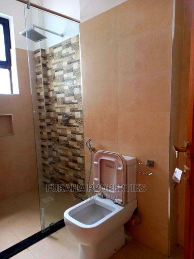 3bdrm Apartment in Nyali for Rent - Image 4