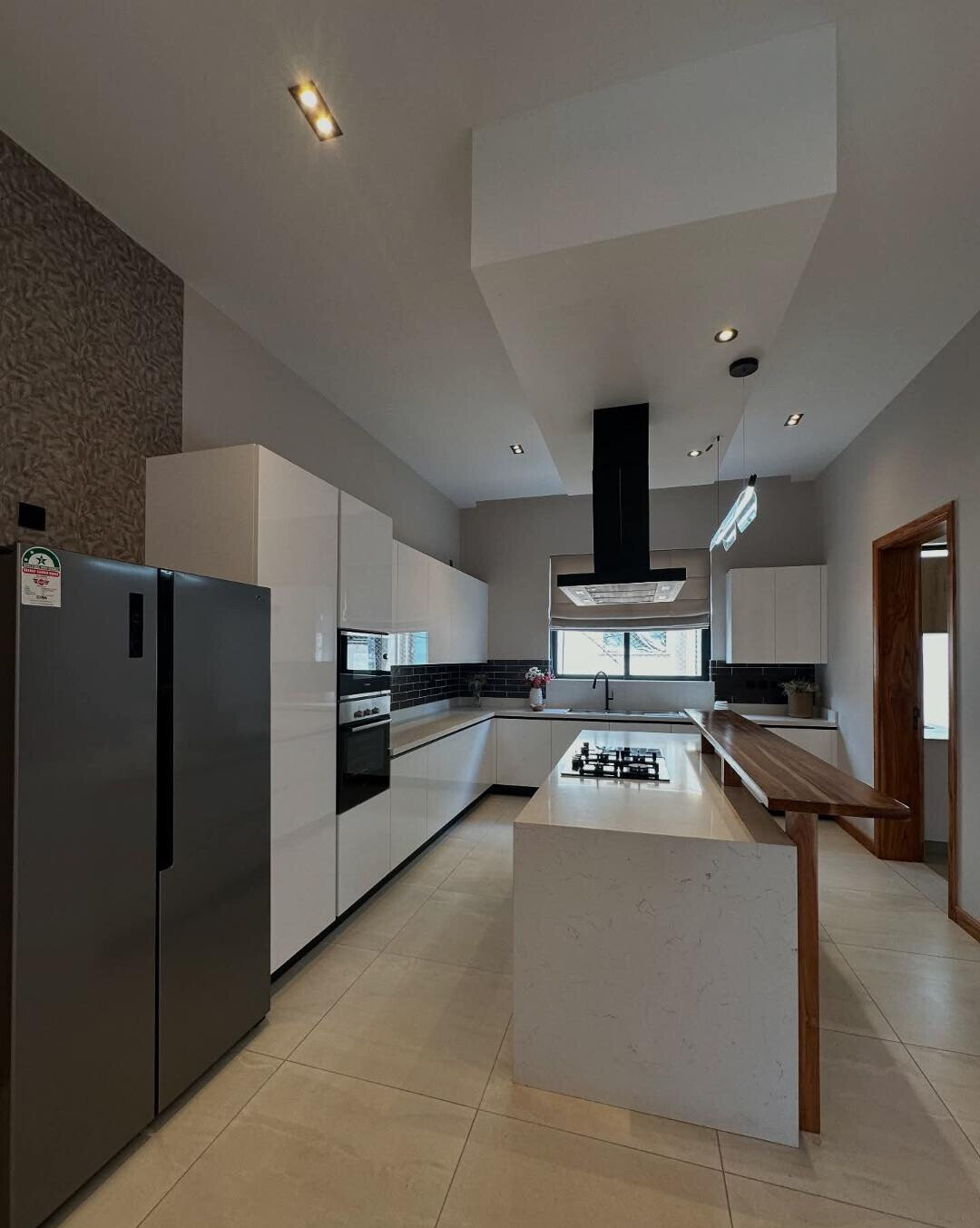4BR Villa with Heated Pool & Rooftop Terrace - Loresho