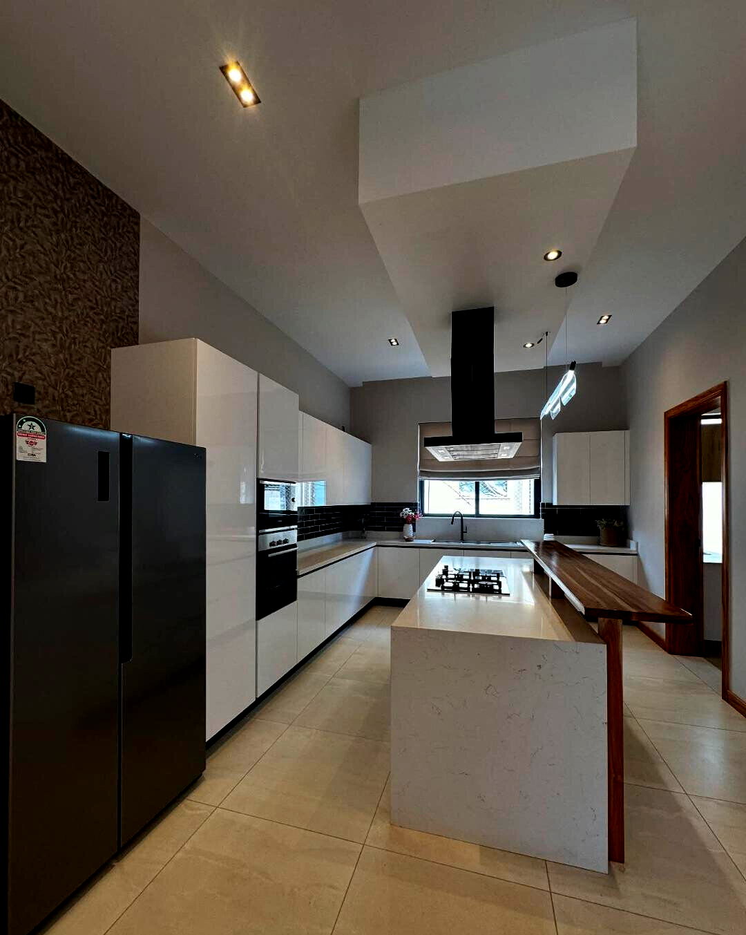 4BR Villa with Heated Pool & Rooftop Terrace - Loresho