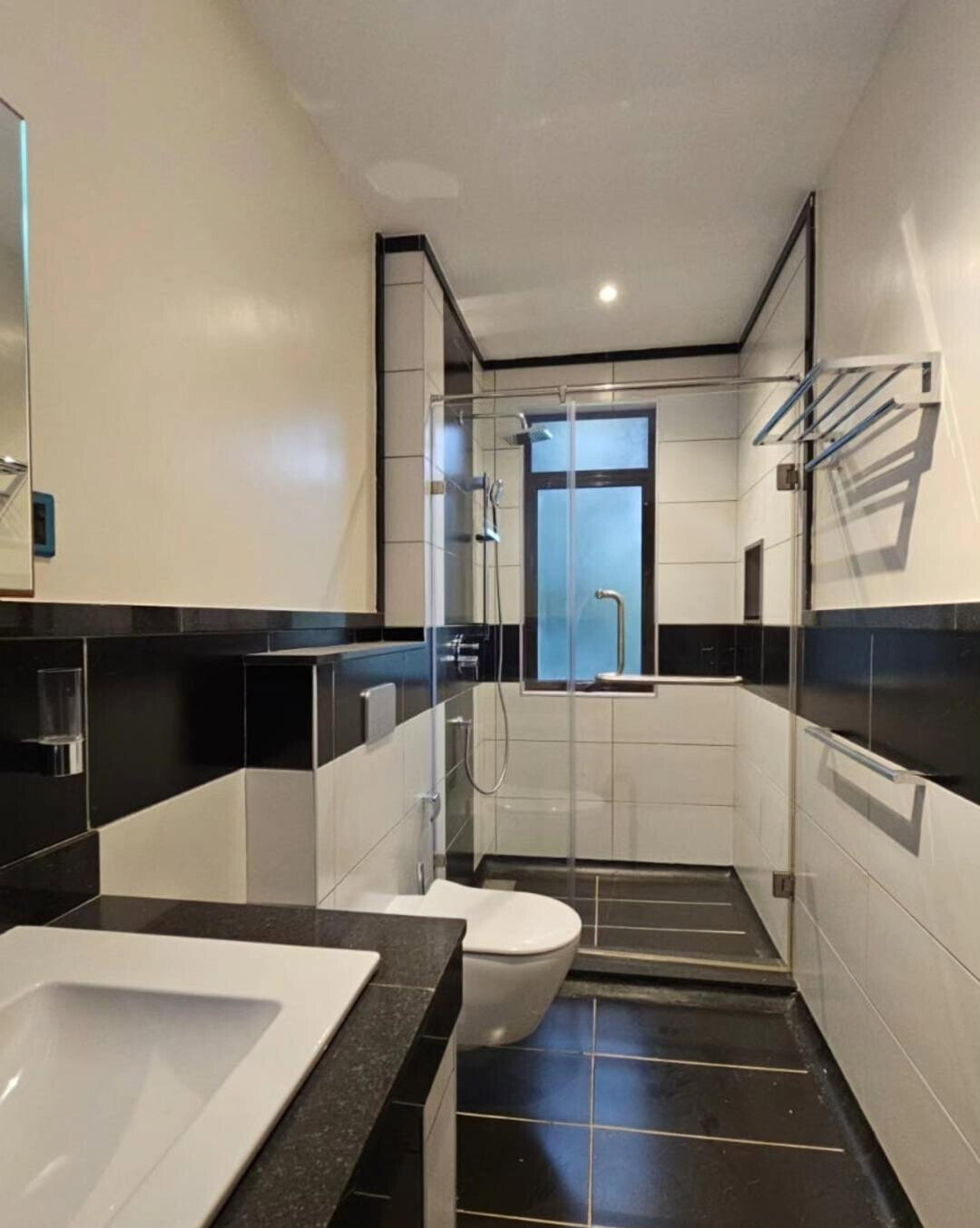 5-Ensuite Townhouse with Rooftop Garden & DSQ - Lavington