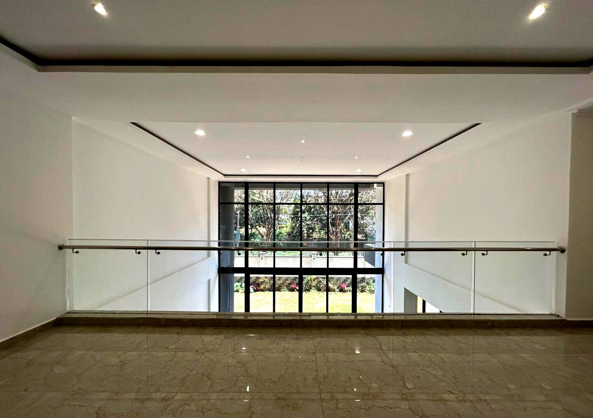 8-Ensuite Penthouse Duplex with Heated Pool & Cinema - Spring Valley